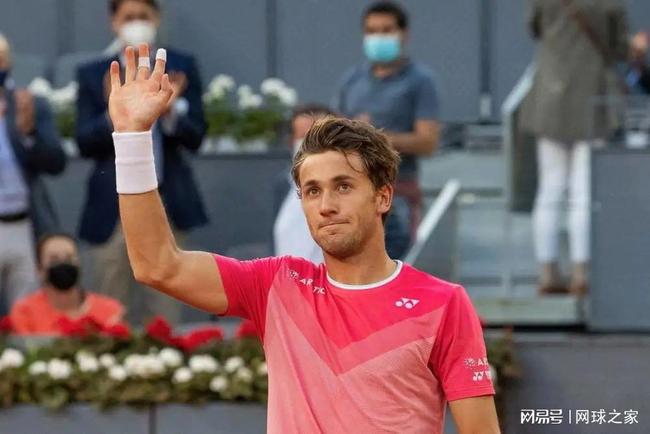 年对三分球 年对三分球