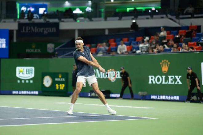 年底满18 年底满18